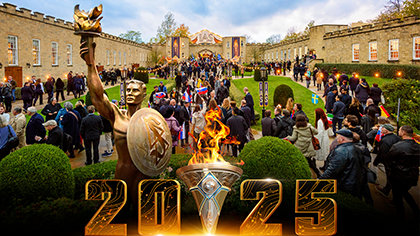 Ντέιβιντ Μισκάβιτς, Σαιντ Χιλ, Ανατολικό Γκρίνστεντ, Ηνωμένο Βασίλειο