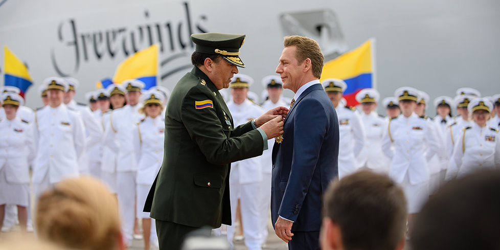 Mr. David Miscavige and General Carlos Ramiro Mena Bravo